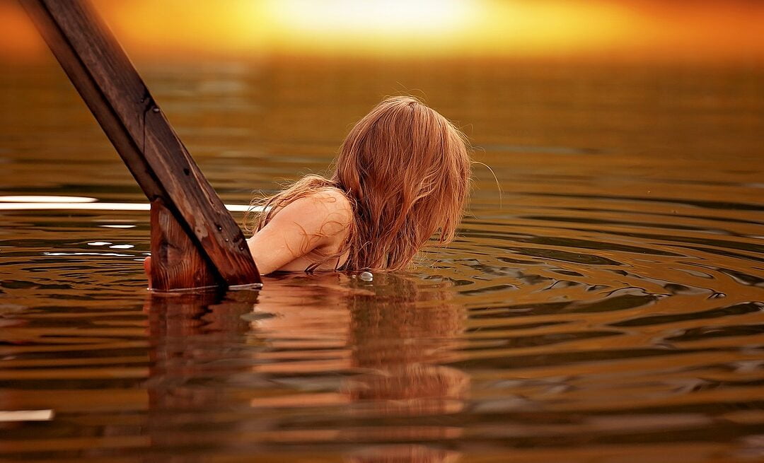 Helen is an Inside Job